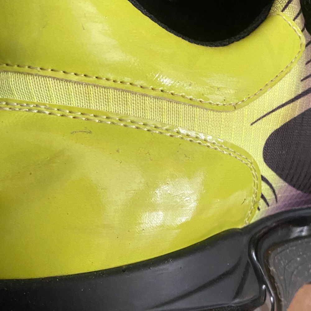 Louis Vuitton Black and Yellow Men's Sneakers - Picture 3 of 7